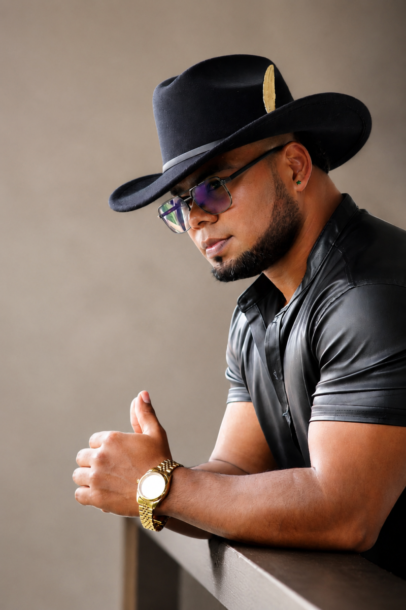 BRIAN SANTACRUZ 