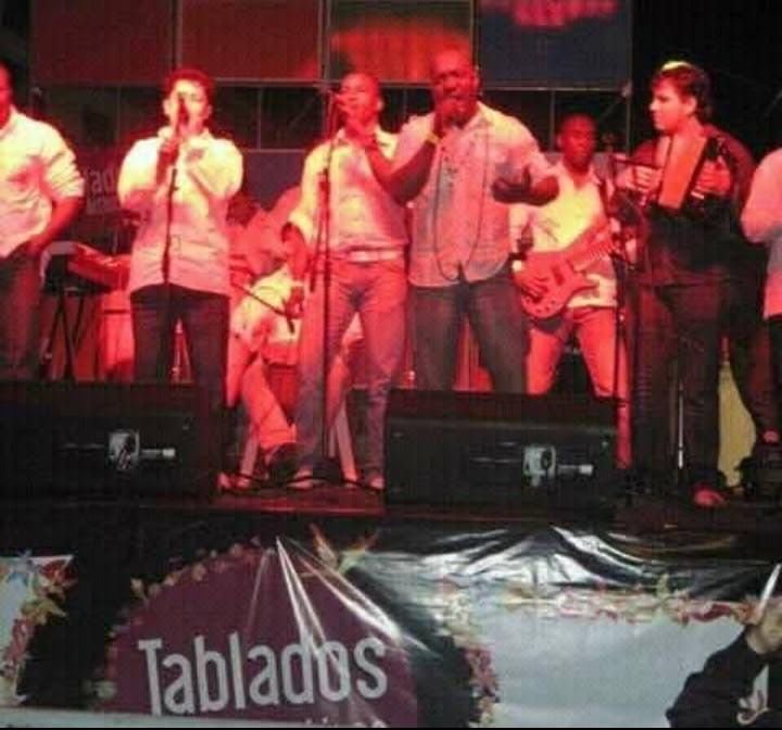 Foto adicional 6 de JOSÉ ÓSCAR MARMOLEJO Y SU ALEGRIA VALLENATA 