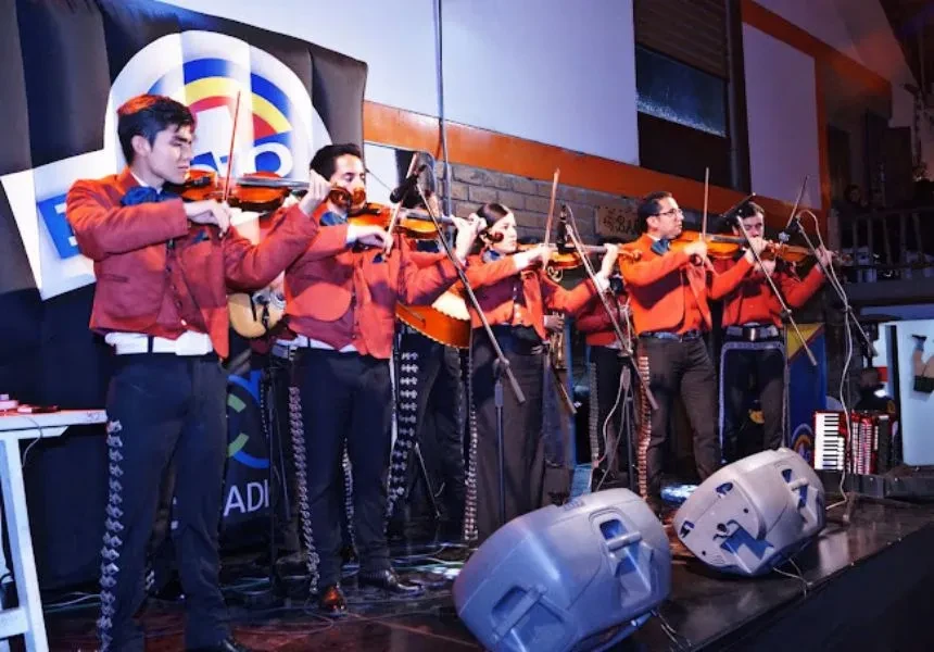 Mariachi Colonial