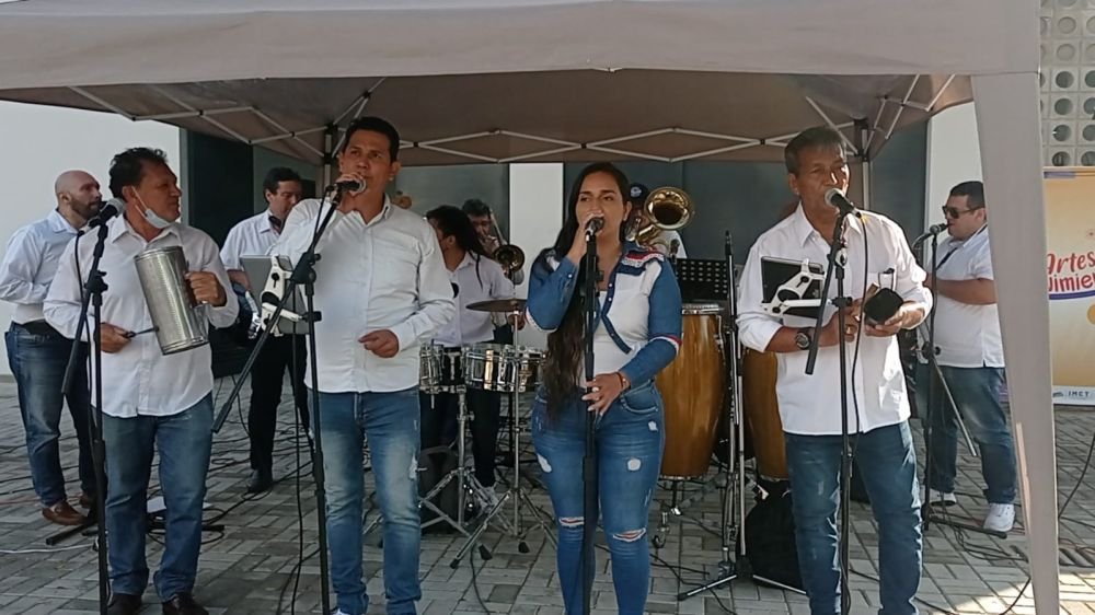 ADRENALINA BANDA SHOW BUCARAMANGA