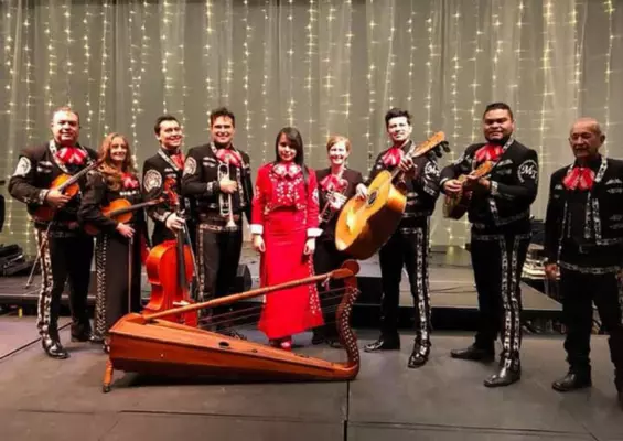 Andres Villarreal Mariachi Real Azteca