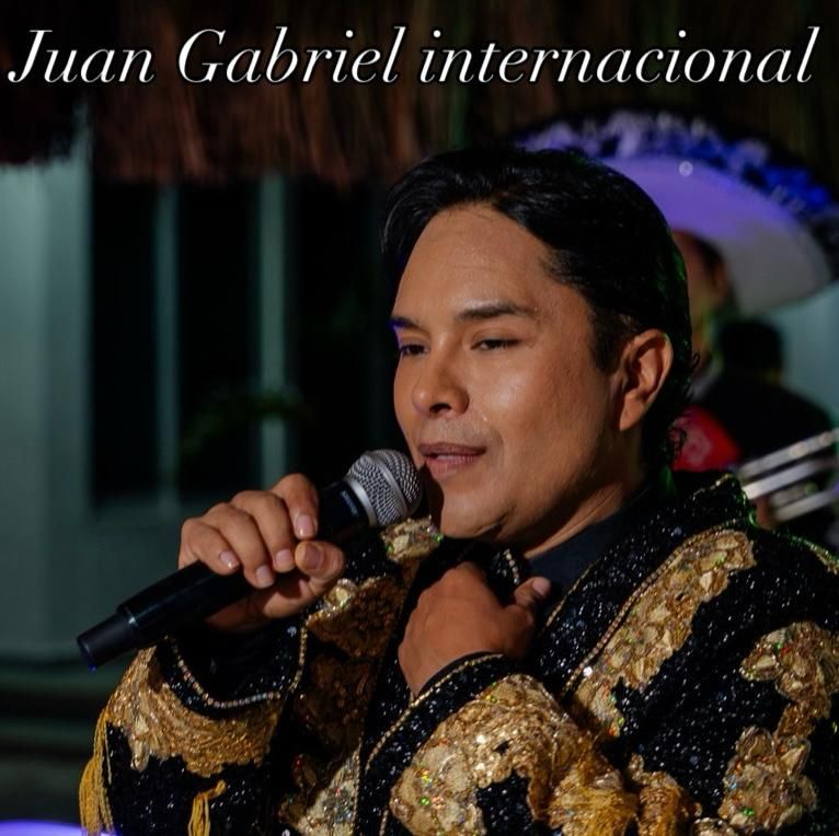 Juan Gabriel internacional y su Mariachi