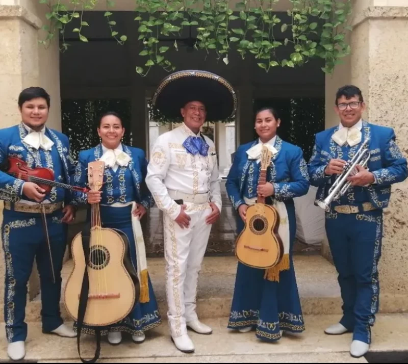 Mariachi Nueva Luna
