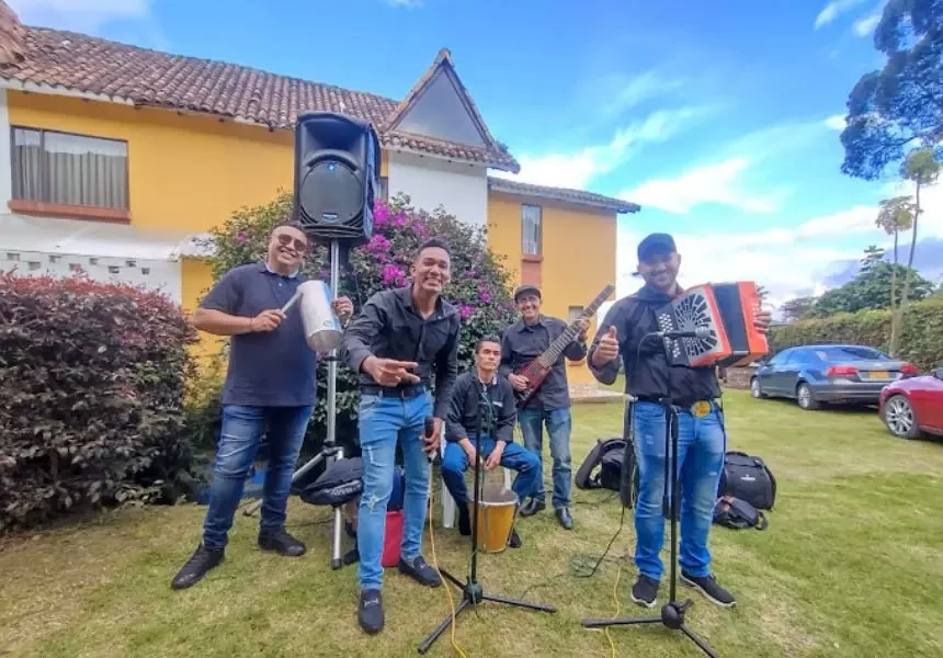 Parranda Vallenata Grupo Tsunami