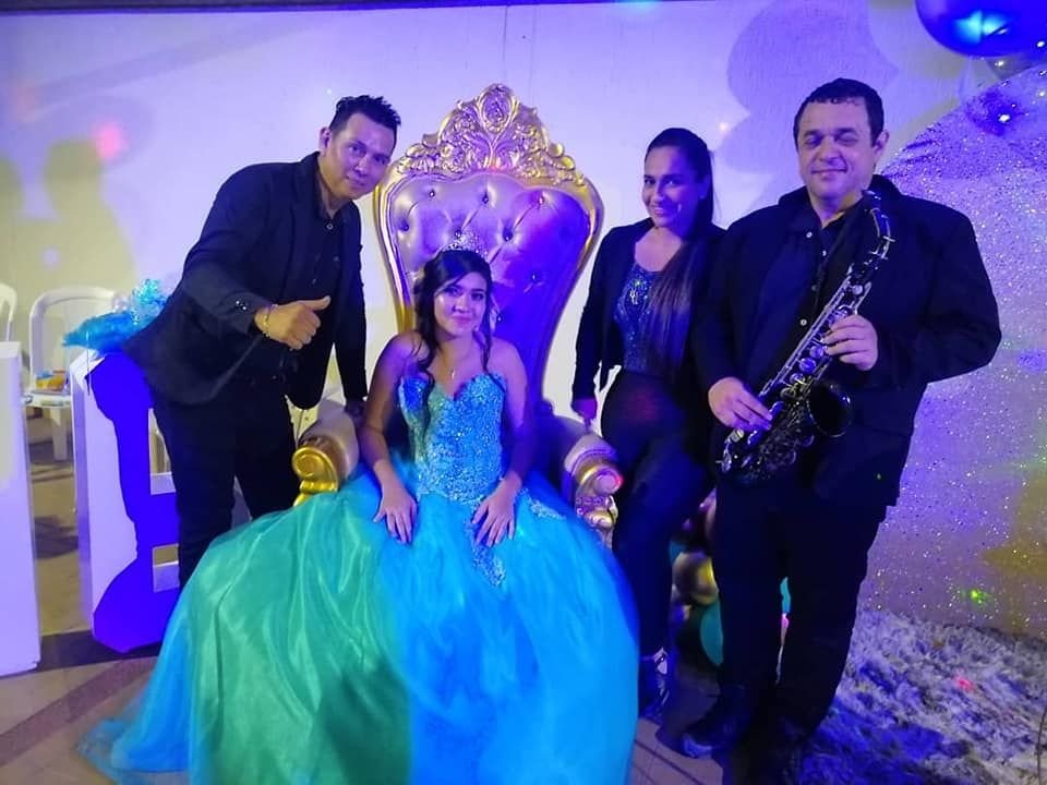 ADRENALINA BANDA SHOW BUCARAMANGA